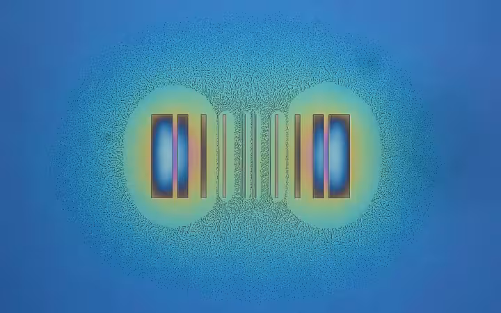 chirped grating pattern in polymethyl methacrylate at 130°C