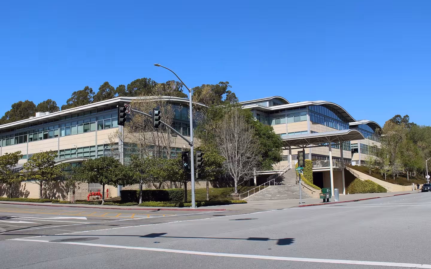 YouTube’s former headquarters at 901 Cherry Avenue across a wide intersection.